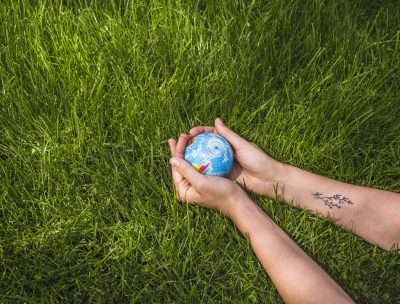 Celebre o Dia da Terra: Compromisso da Sunfox com o Meio Ambiente